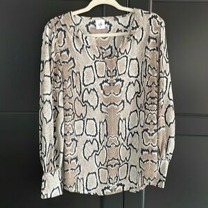 Cabi rattlesnake print blouse size medium
